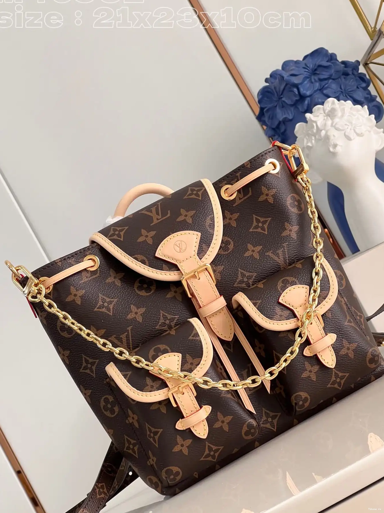 Affordable LOUIS Excursion VUITTON PM 0608